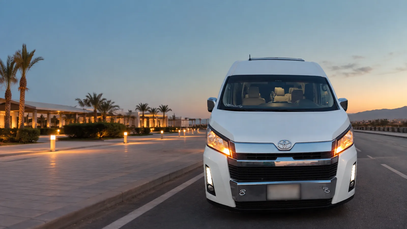Toyota Hiace – Minibus